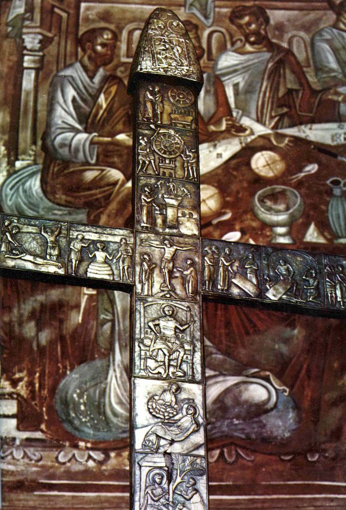 Gori Dzhvari Cross.jpg