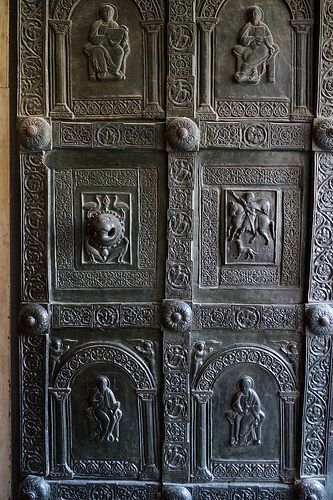 Monrealse CAthedral door detail